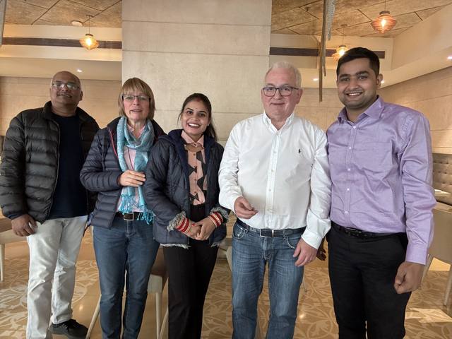 Treffen mit dem Team Paratwada